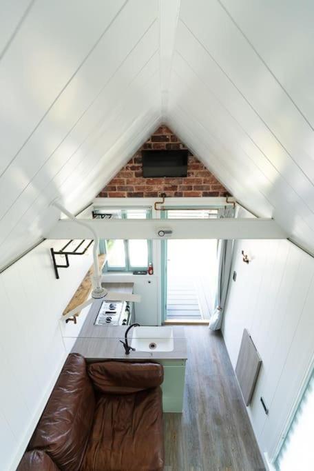 Apartment The Shepherd's Hut, Quex Park Estate *