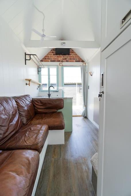 The Shepherd's Hut, Quex Park Estate Apartment Birchington-on-Sea